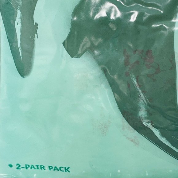 Silkies Cream Microfiber Trouser Socks 2 Pair Pack 2006 Regular Made USA 911029 - Picture 2 of 8